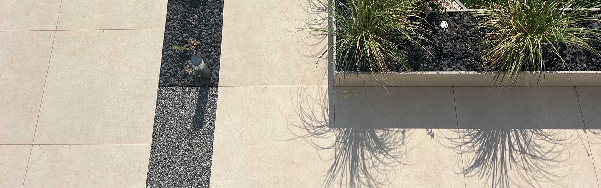 giardino e camminamenti base fast base